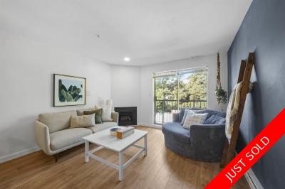 Kitsilano Apartment/Condo for sale:  2 bedroom 775 sq.ft. (Listed 2022-11-01)