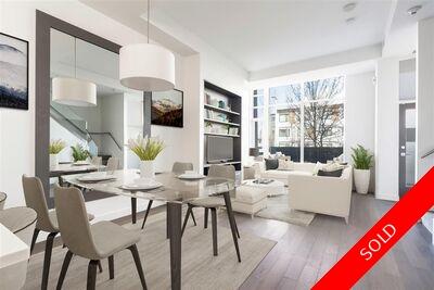 False Creek Townhouse for sale:  2 bedroom 1,116 sq.ft. (Listed 2021-04-17)