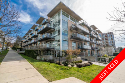 Central Lonsdale Townhouse for sale: 2 bedroom 1,145 sq.ft. (Listed 2018-04-07)